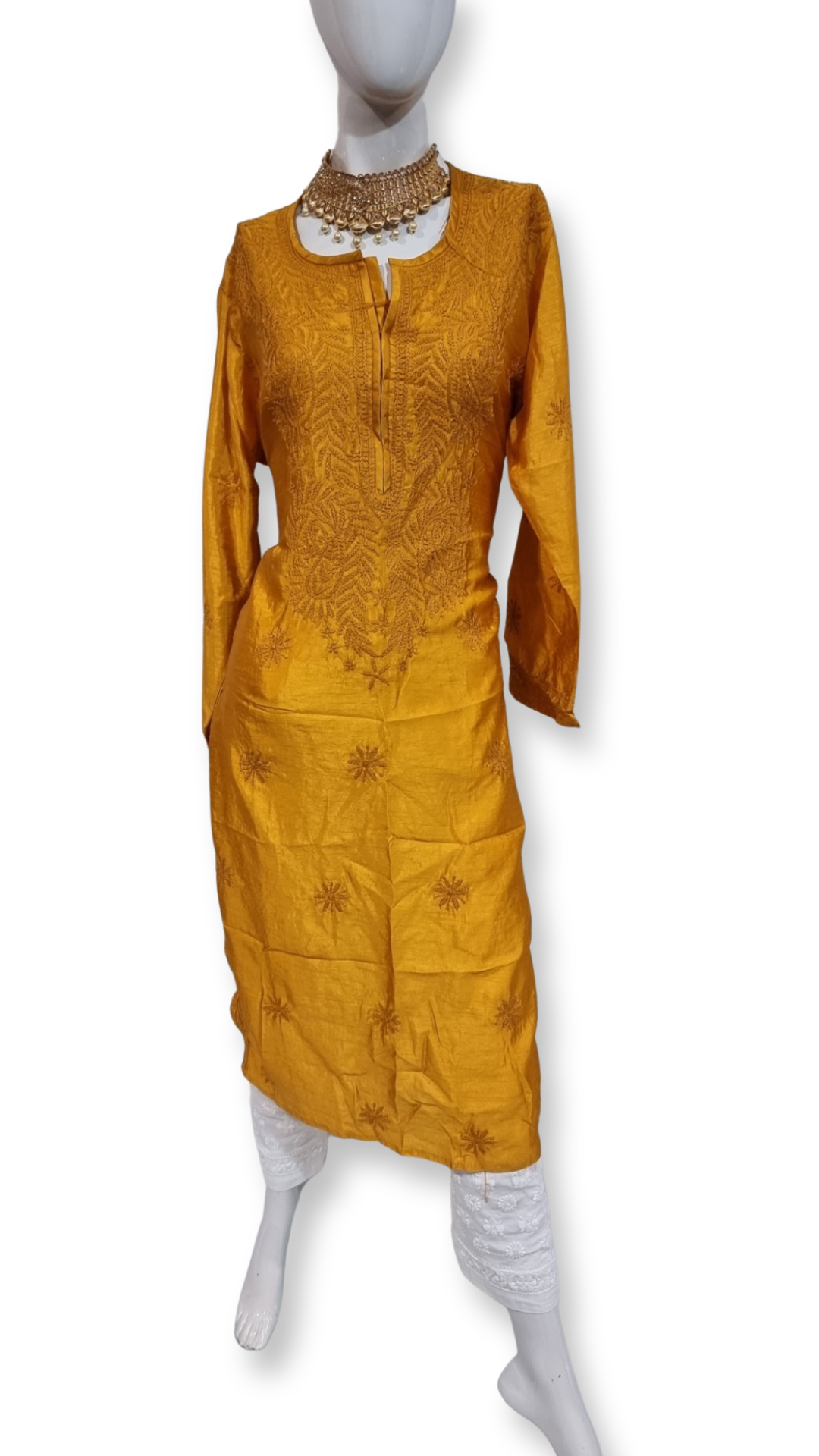 Silk women's chikankari kurta β detail view | Plus size Crepe silk kurta