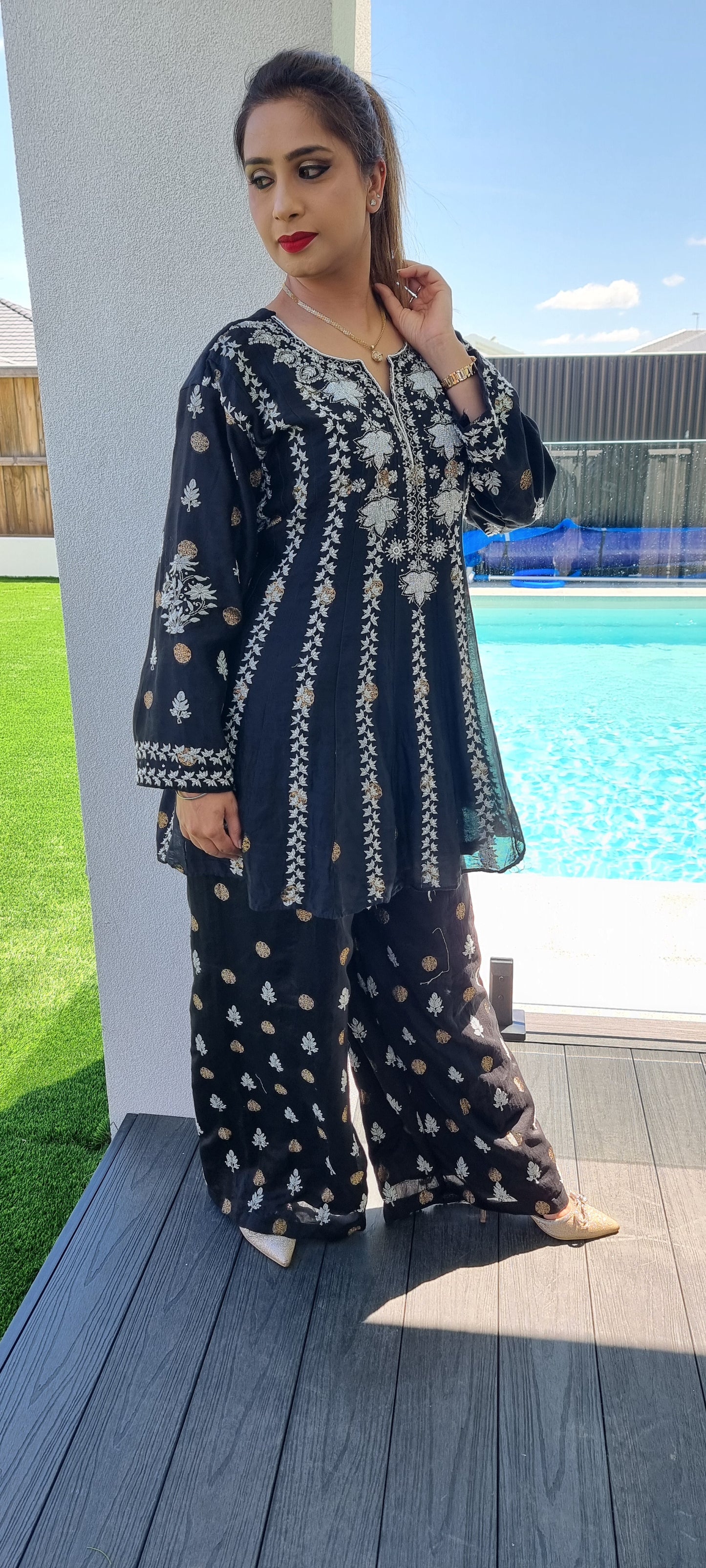 Nusrat frock dress with plazzo black side