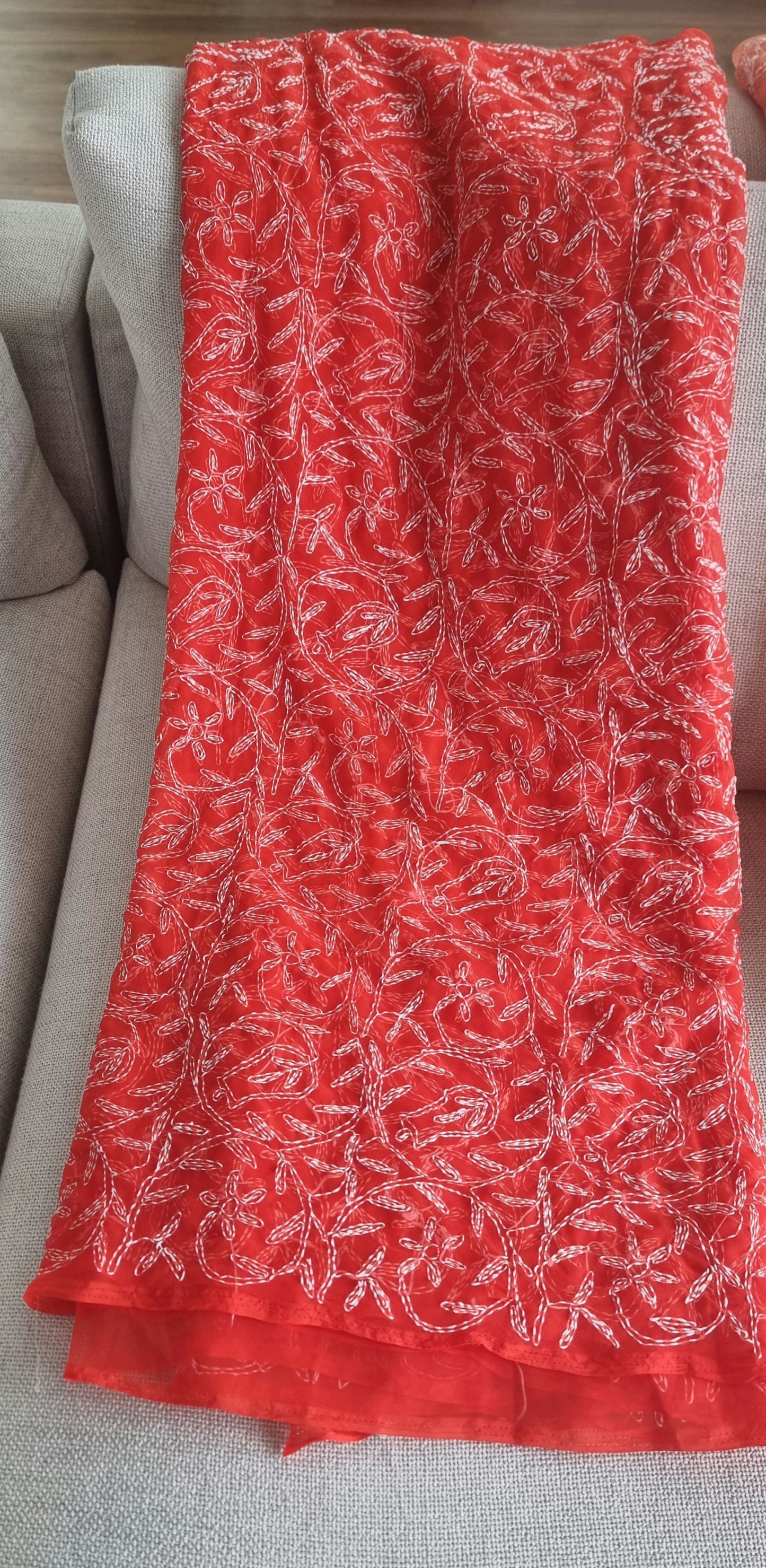 Georgette chikankari saree — side view | Tepchi saree