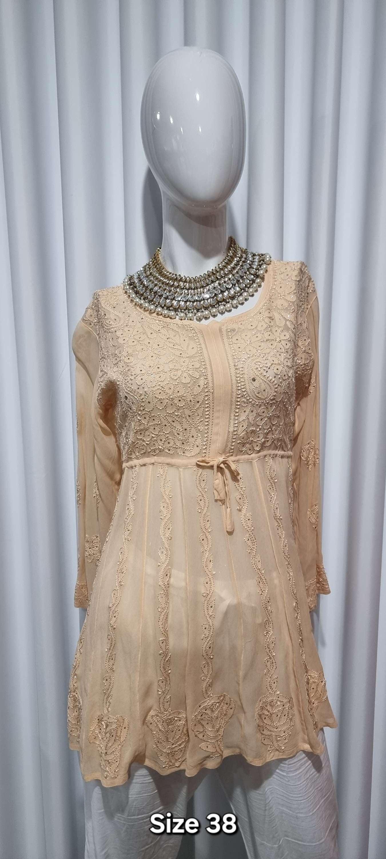 Short Top in pure gorgette