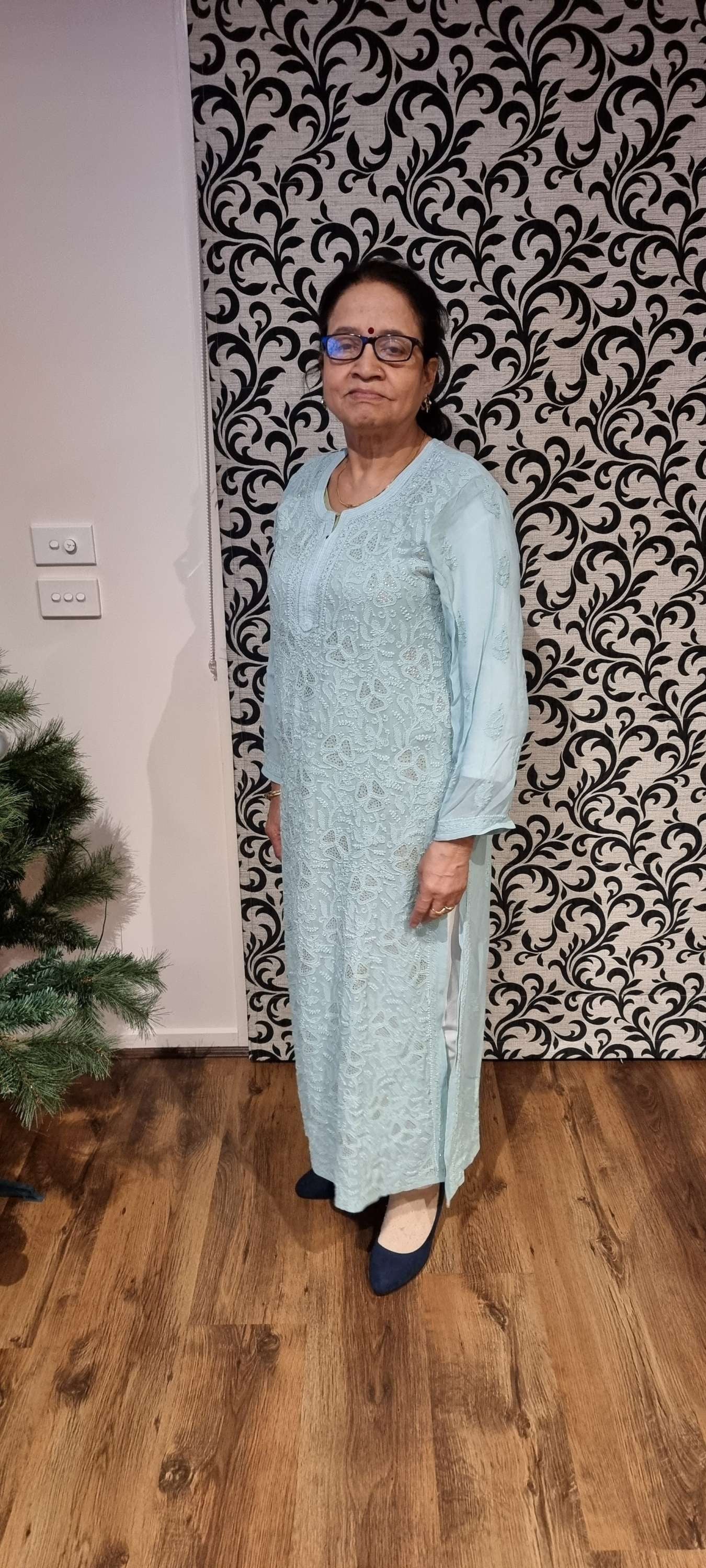 Women's chikankari kurta — styling view | Designer all over heavy Mukaishkari Chikankari kur…