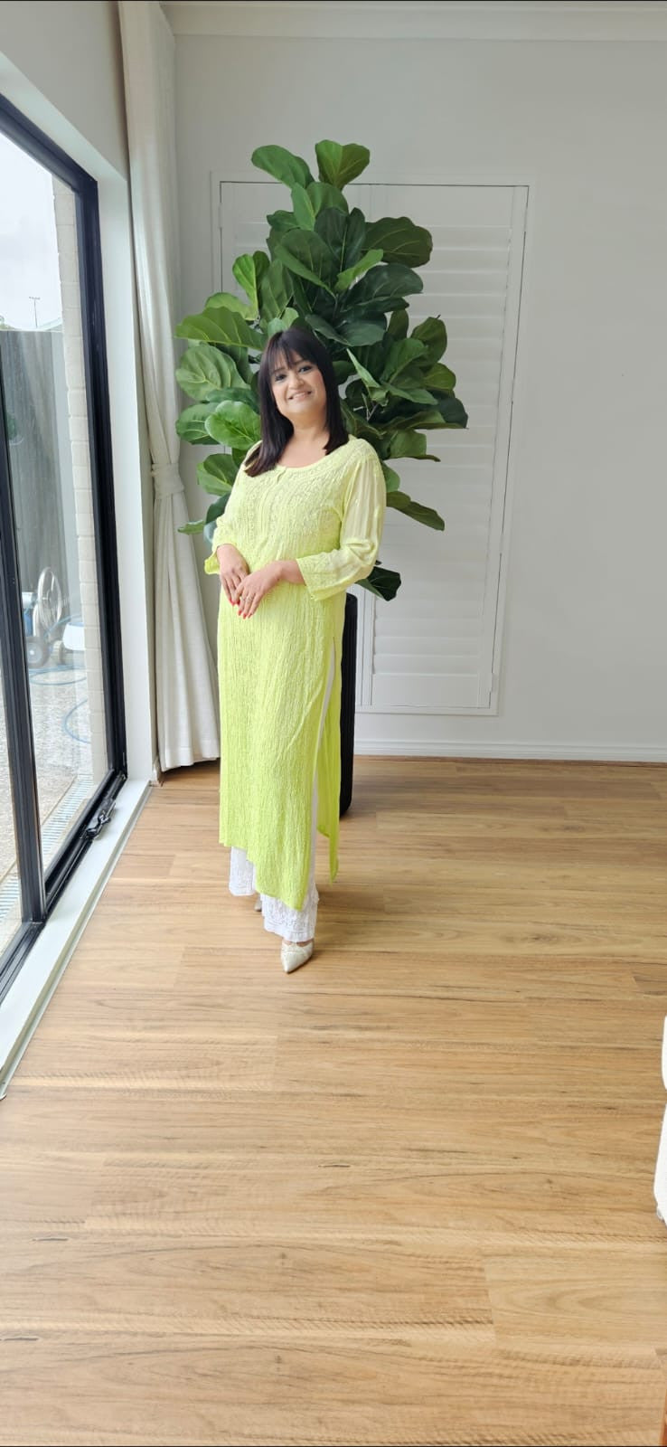 Pure gorgette kurta chikankari