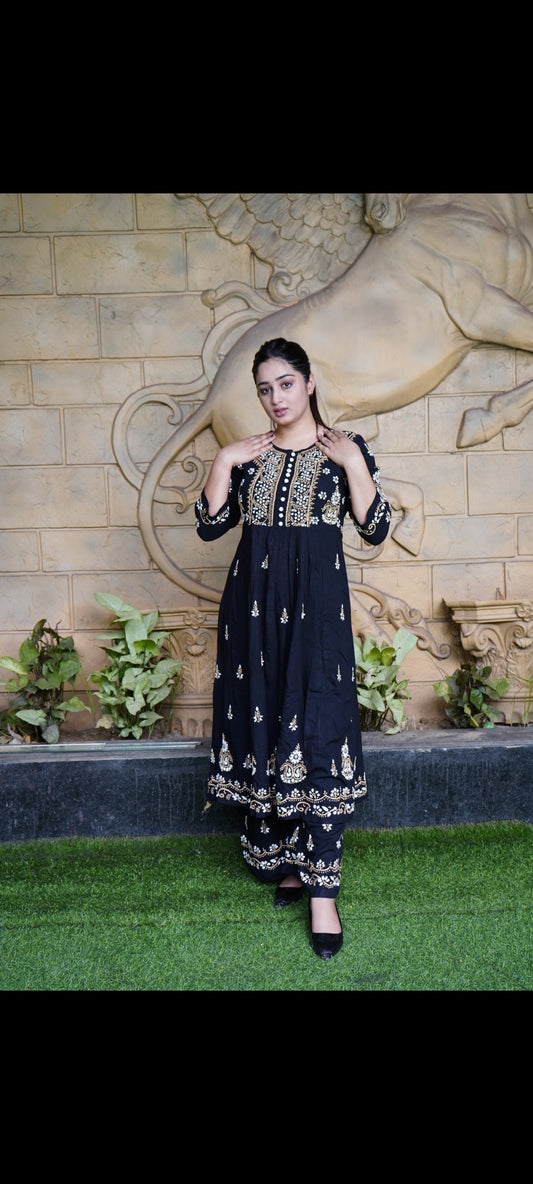 Nargisi frock kurta & plazzo