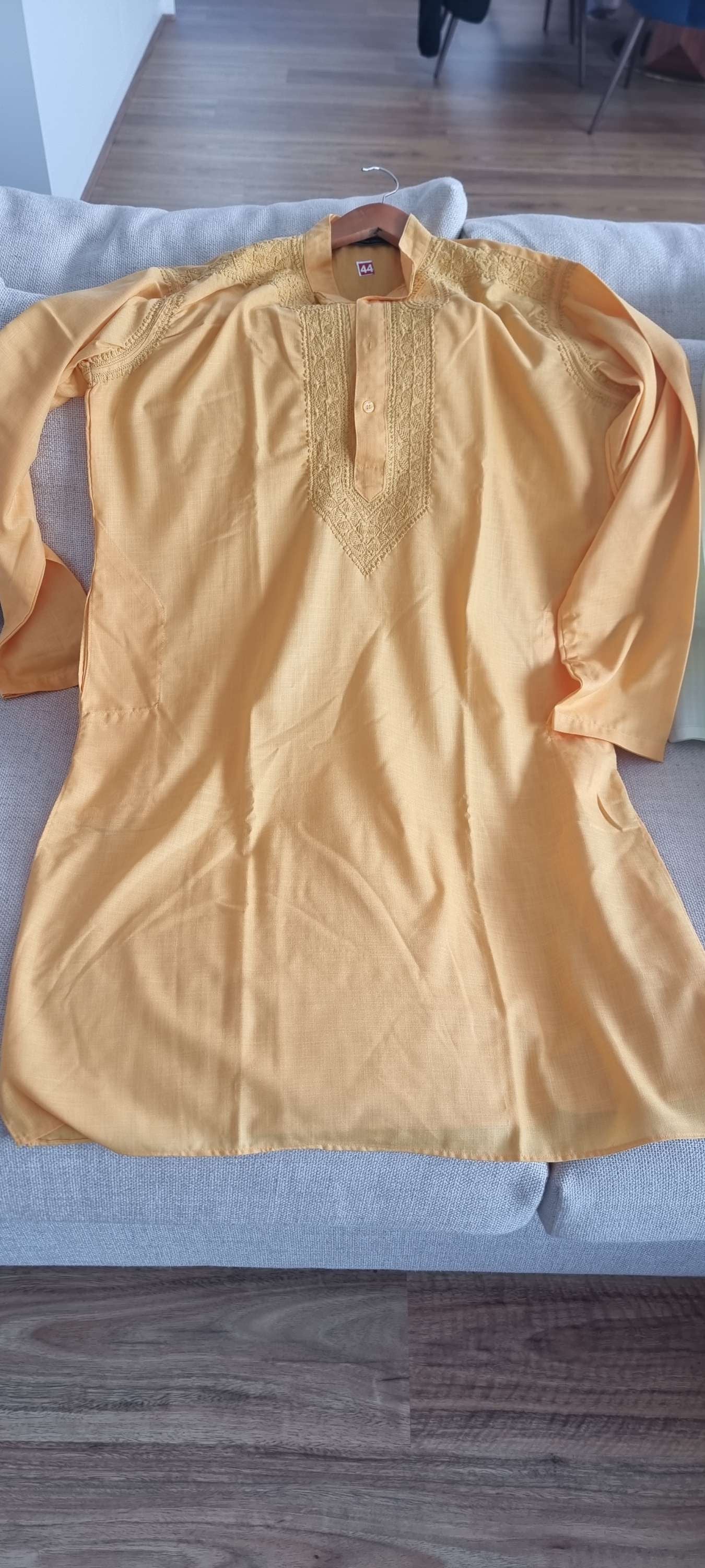Men's Chikankari Kurta 42 & 44